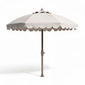 Parasol met schaalmodel van 200 x 200 x 250 cm in beige polyester met uitsparingen